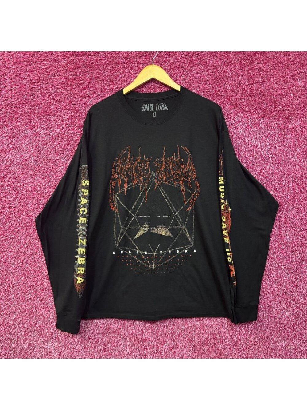 Space Zebra Music Saves Us Long Sleeve black T-Shirt XL